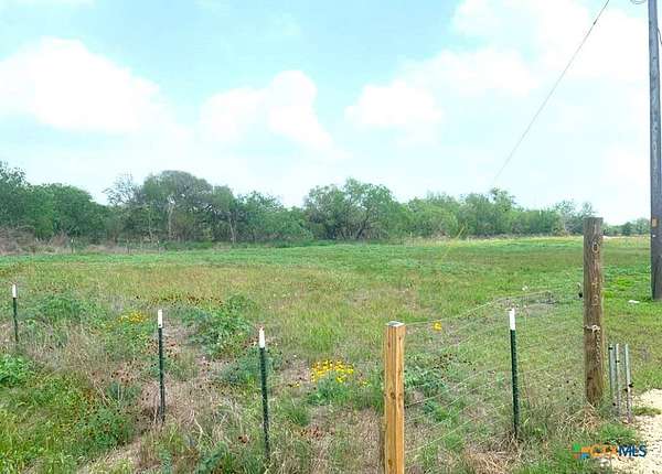 1 Acre of Residential Land for Sale in Fannin, Texas