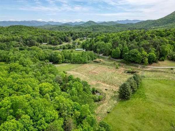 10 Acres of Land for Sale in Blairsville, Georgia