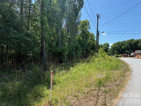 7 Acres of Residential Land for Sale in Union, South Carolina