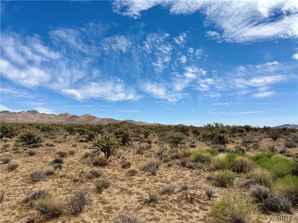 5 Acres of Residential Land for Sale in Dolan Springs, Arizona
