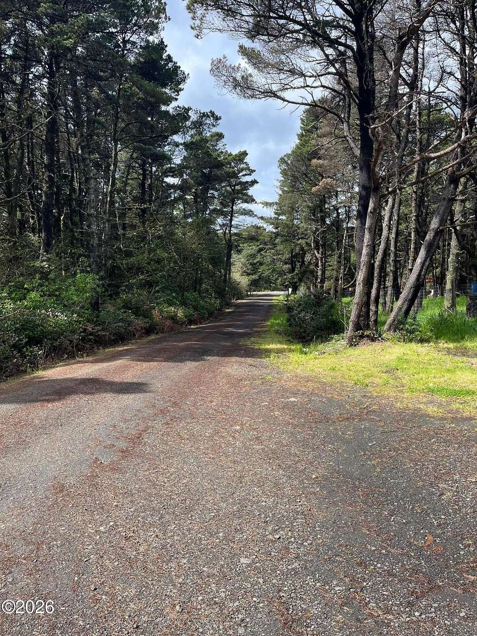 1.67 Acres of Residential Land for Sale in Yachats, Oregon