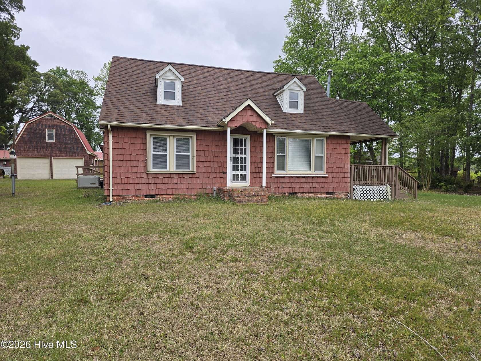 1.63 Acres of Land with Home for Lease in Swansboro, North Carolina