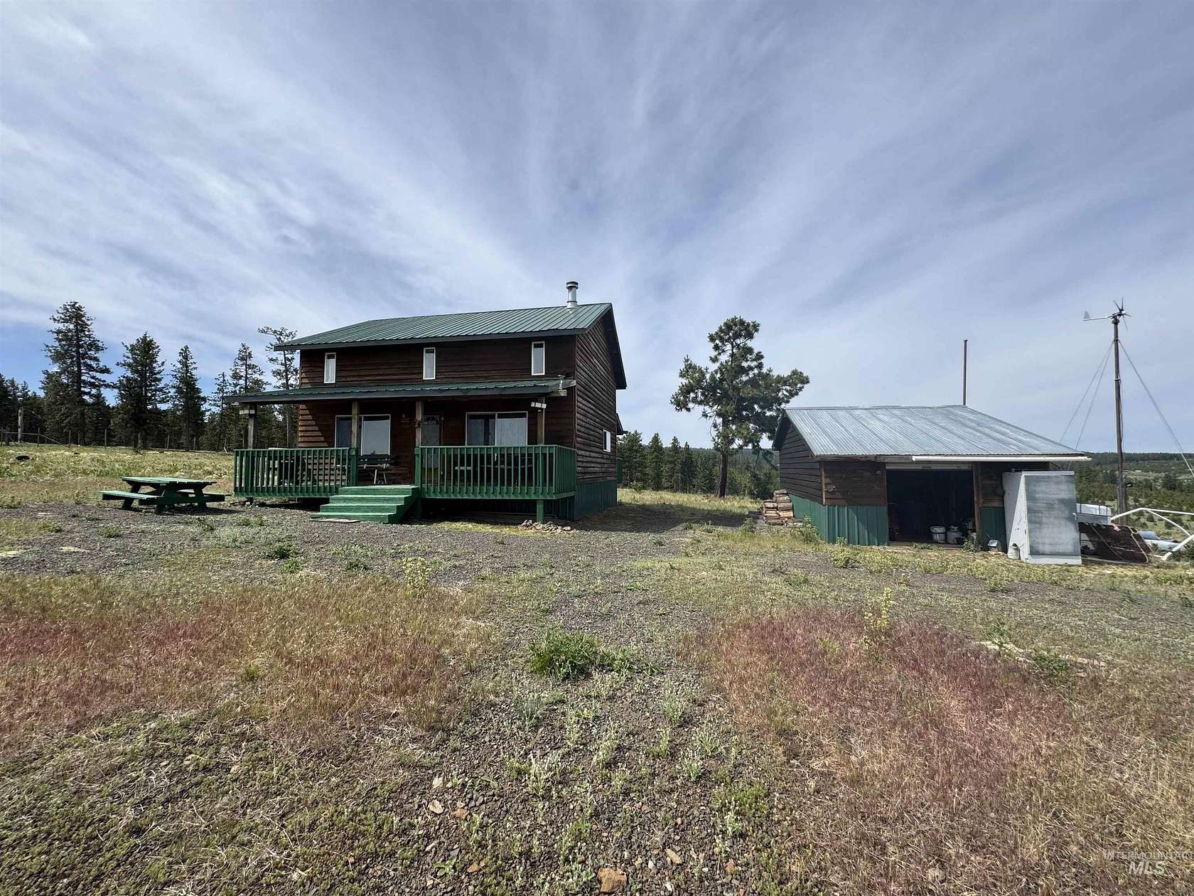 10 Acres of Improved Recreational Land for Sale in Pomeroy, Washington
