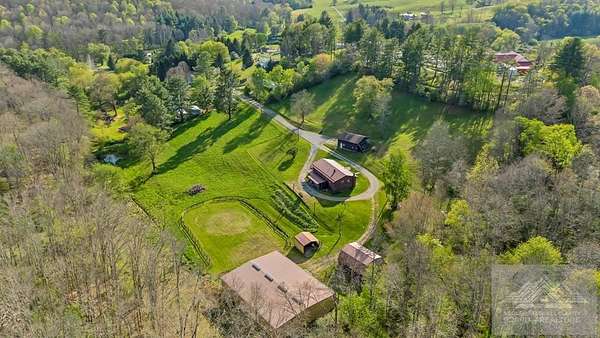 6 Acres of Land with Home for Sale in Princeton, West Virginia