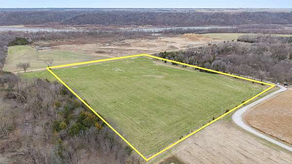 3 Acres of Land for Sale in Madrid, Iowa