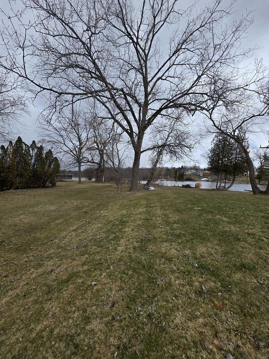 0.46 Acres of Residential Land for Sale in Highland, Michigan