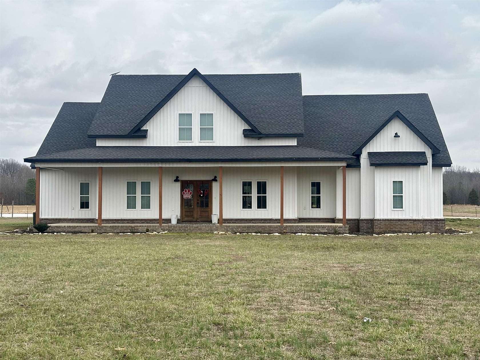 32 Acres of Land with Home for Sale in Jonesboro, Arkansas