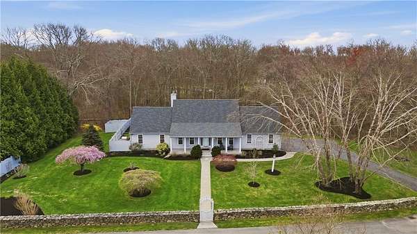 2.1 Acres of Land with Home for Sale in Little Compton, Rhode Island