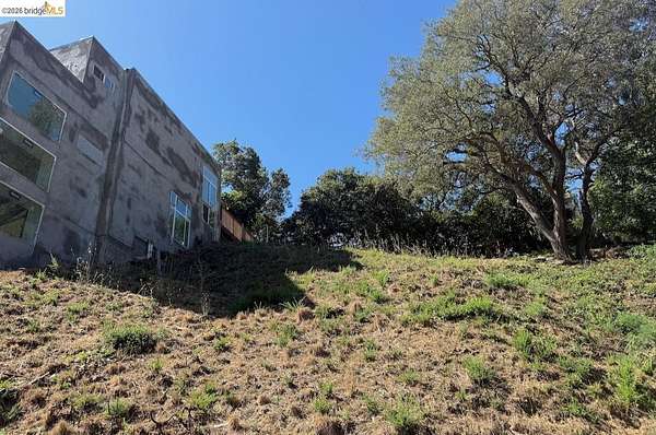 0.28 Acres of Residential Land for Sale in Oakland, California