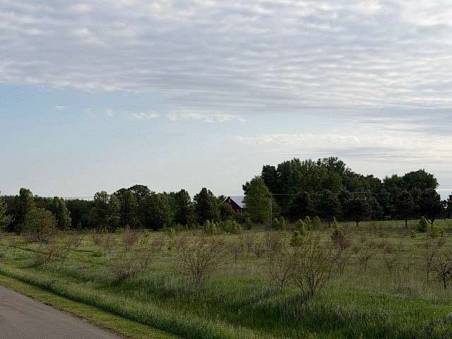 5 Acres of Land for Sale in Dixon, Illinois