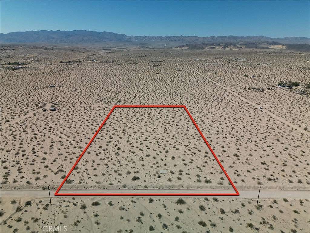 5 Acres of Residential Land for Sale in Twentynine Palms, California