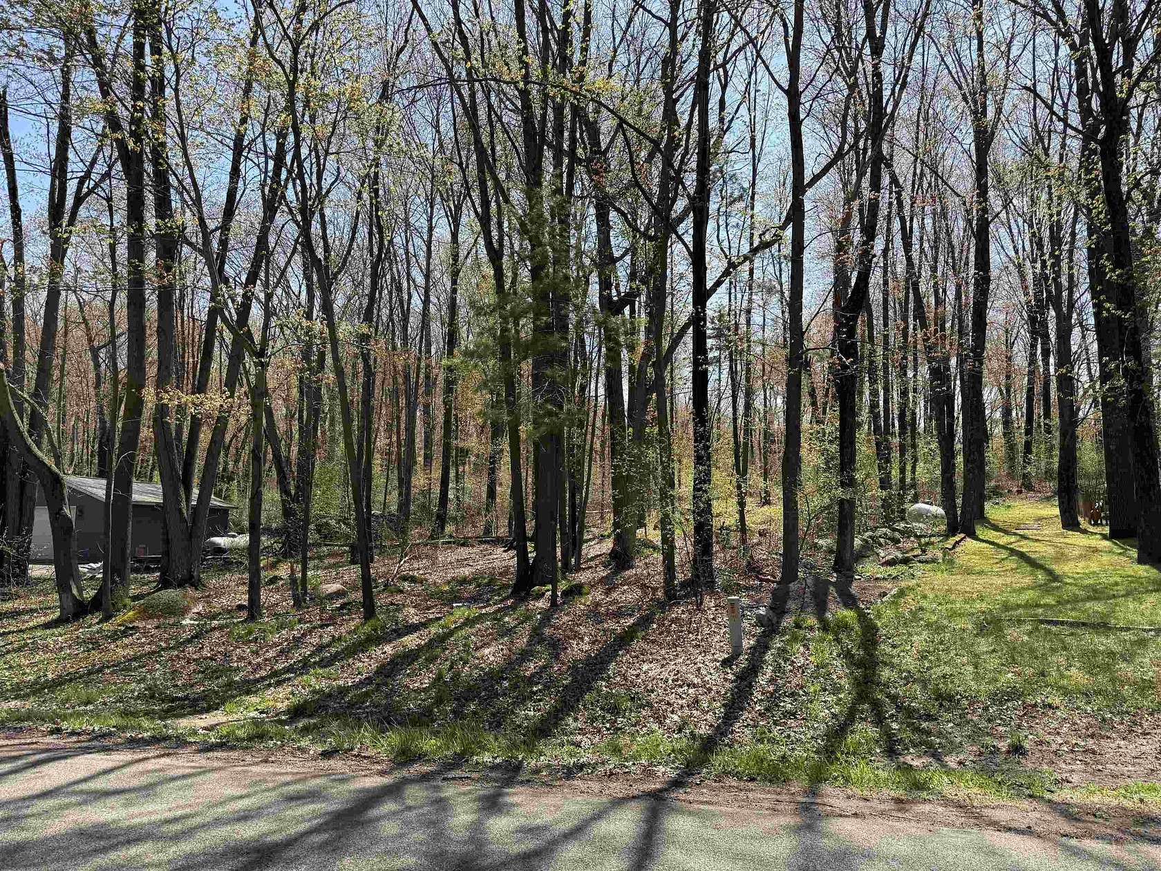 0.5 Acres of Residential Land for Sale in Iola, Wisconsin