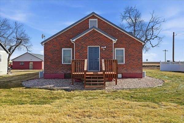 2.65 Acres of Land with Home for Sale in Greeley, Colorado