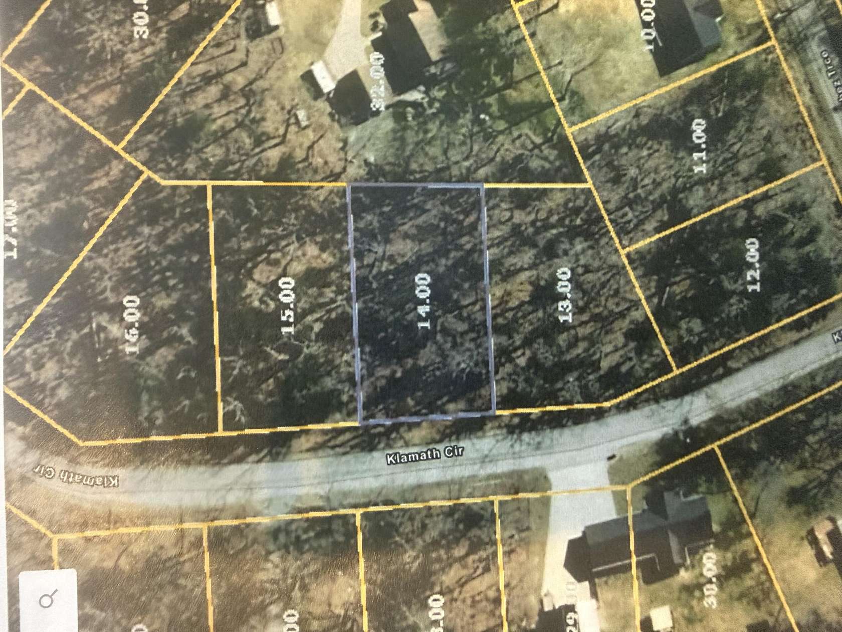 0.25 Acres of Residential Land for Sale in Crossville, Tennessee