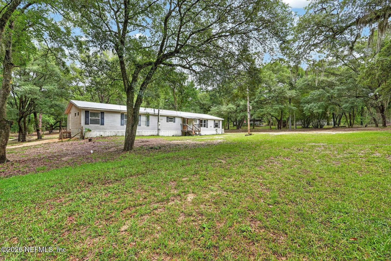 4.68 Acres of Land with Home for Sale in Hawthorne, Florida