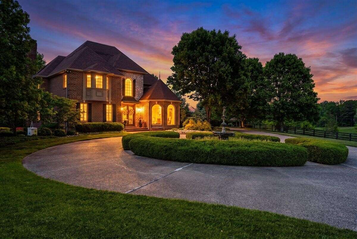 4.1 Acres of Land with Home for Sale in Corbin, Kentucky