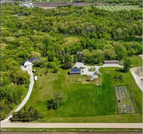 8 Acres of Land with Home for Sale in Boone, Iowa