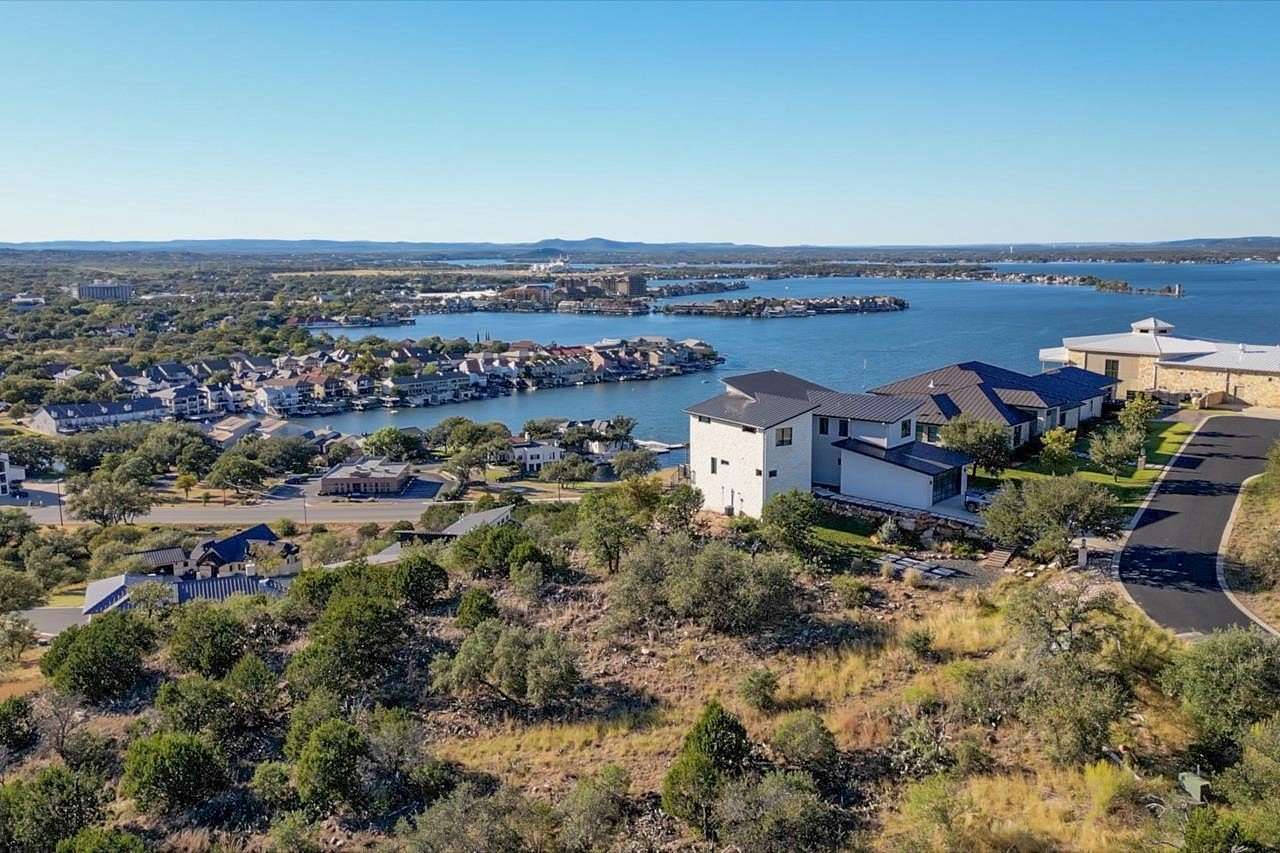0.89 Acres of Residential Land for Sale in Horseshoe Bay, Texas