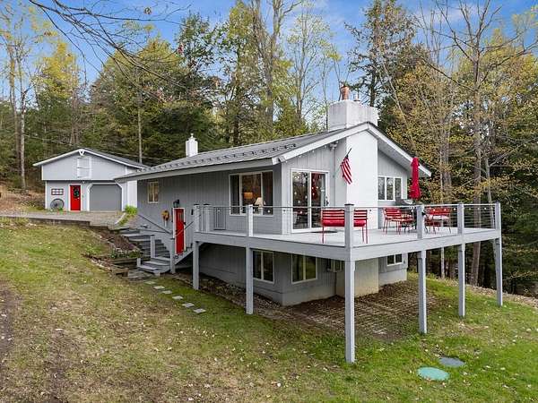 2.8 Acres of Improved Mixed-Use Land for Sale in Fayston Town, Vermont