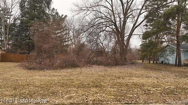 0.27 Acres of Residential Land for Sale in Bridgeport, Michigan
