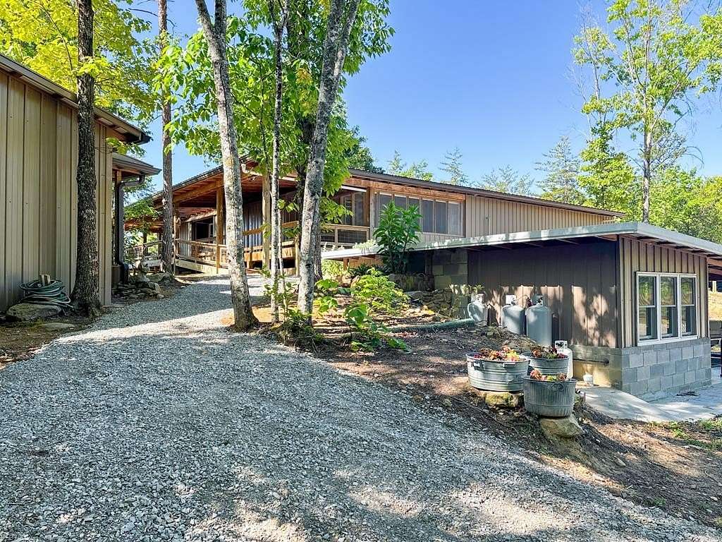 24.3 Acres of Land with Home for Sale in Wilder, Tennessee