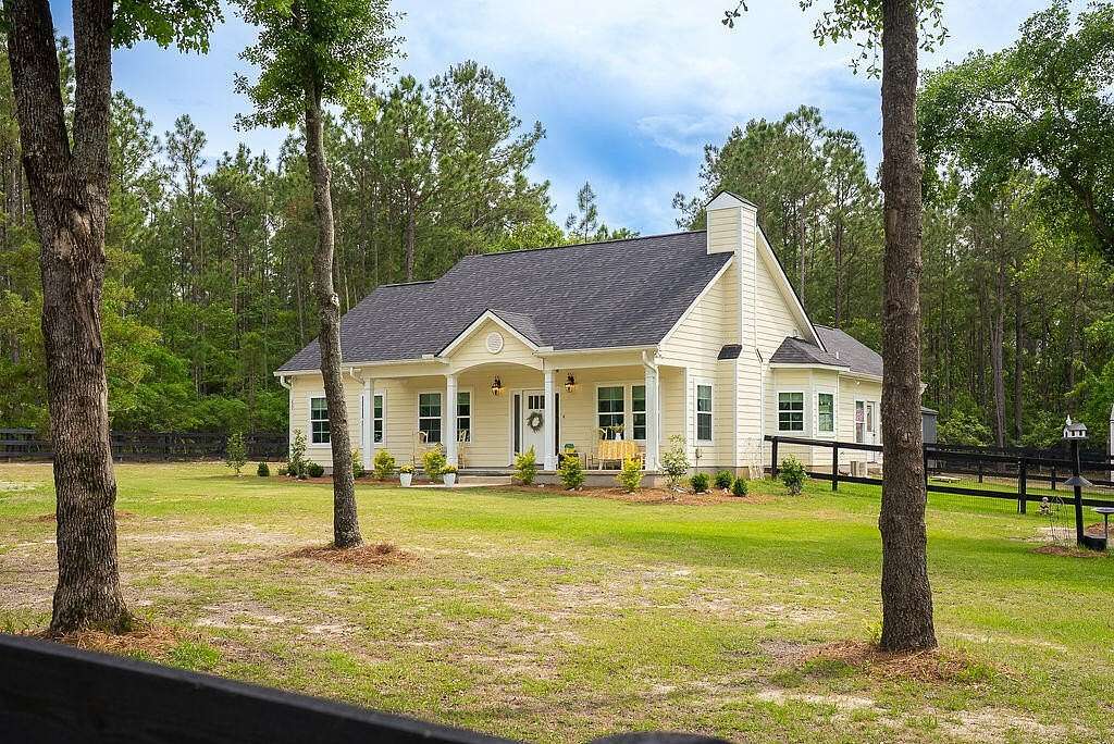 4.8 Acres of Land with Home for Sale in Aiken, South Carolina