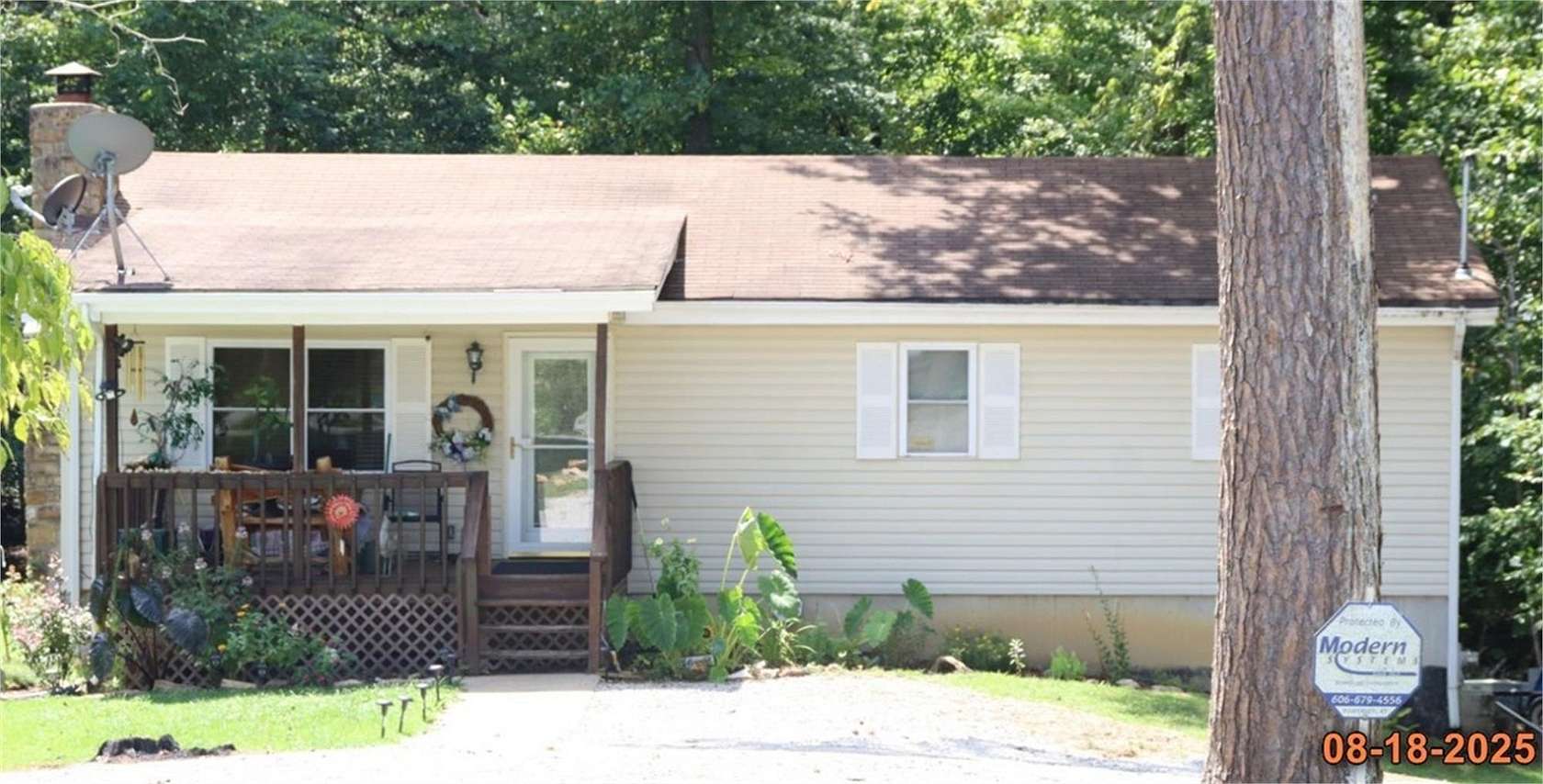 2.14 Acres of Land with Home for Sale in Nancy, Kentucky