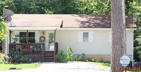 2.14 Acres of Land with Home for Sale in Nancy, Kentucky