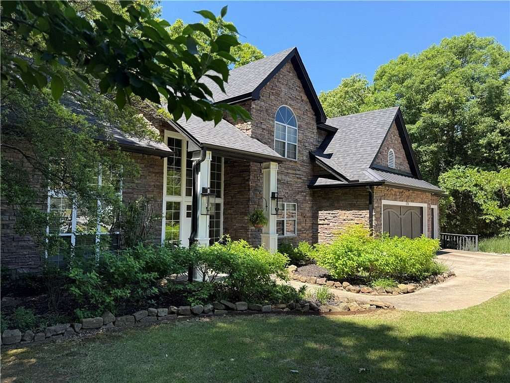 2.34 Acres of Land with Home for Sale in Fayetteville, Arkansas