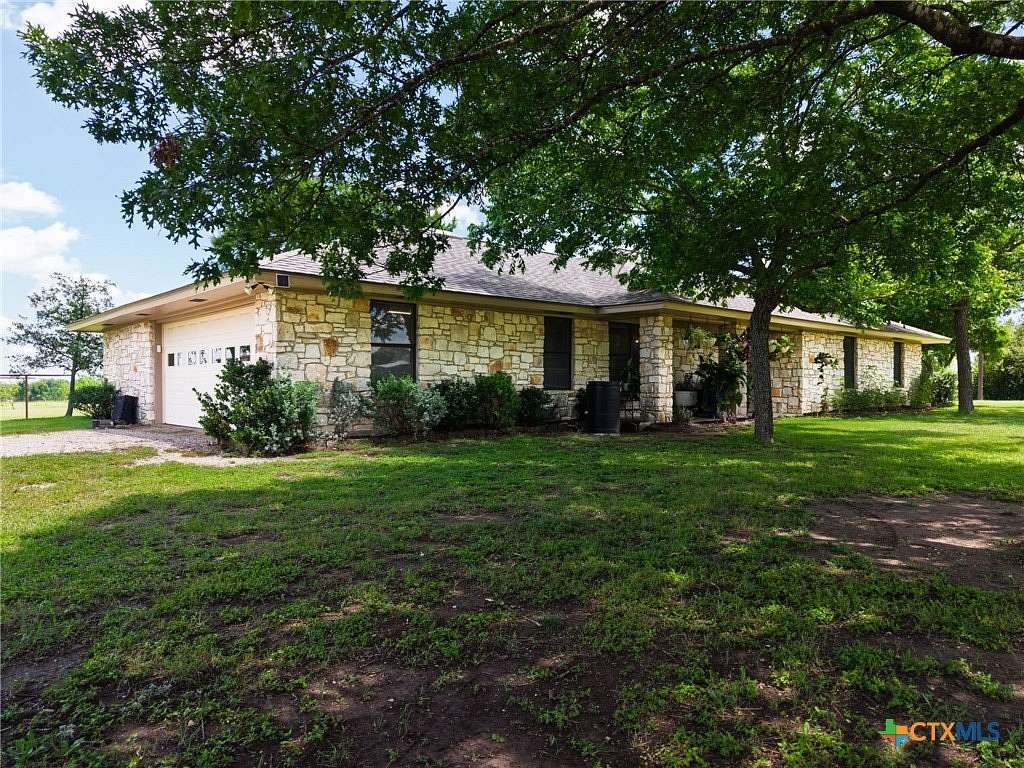 18.5 Acres of Land with Home for Sale in Jarrell, Texas