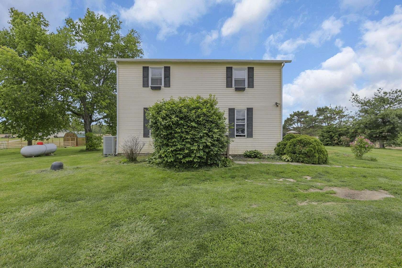 1.5 Acres of Land with Home for Sale in Thornville, Ohio
