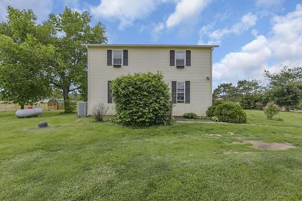 1.5 Acres of Land with Home for Sale in Thornville, Ohio