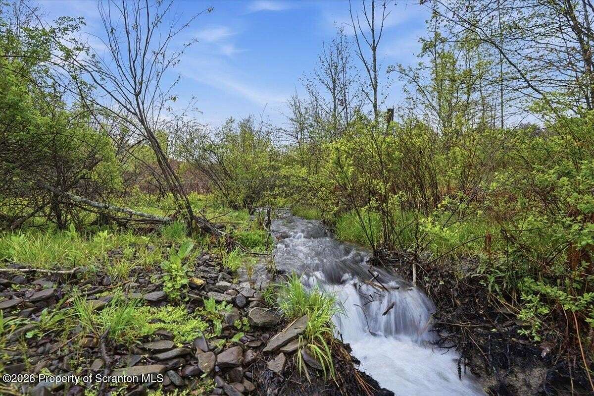 14.2 Acres of Recreational Land for Sale in Union Dale, Pennsylvania