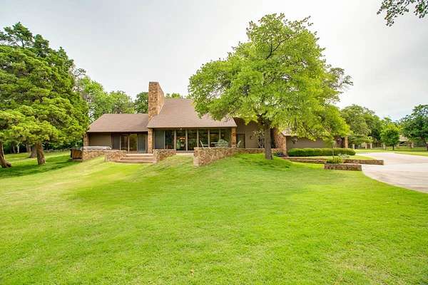 1.7 Acres of Land with Home for Sale in Enid, Oklahoma