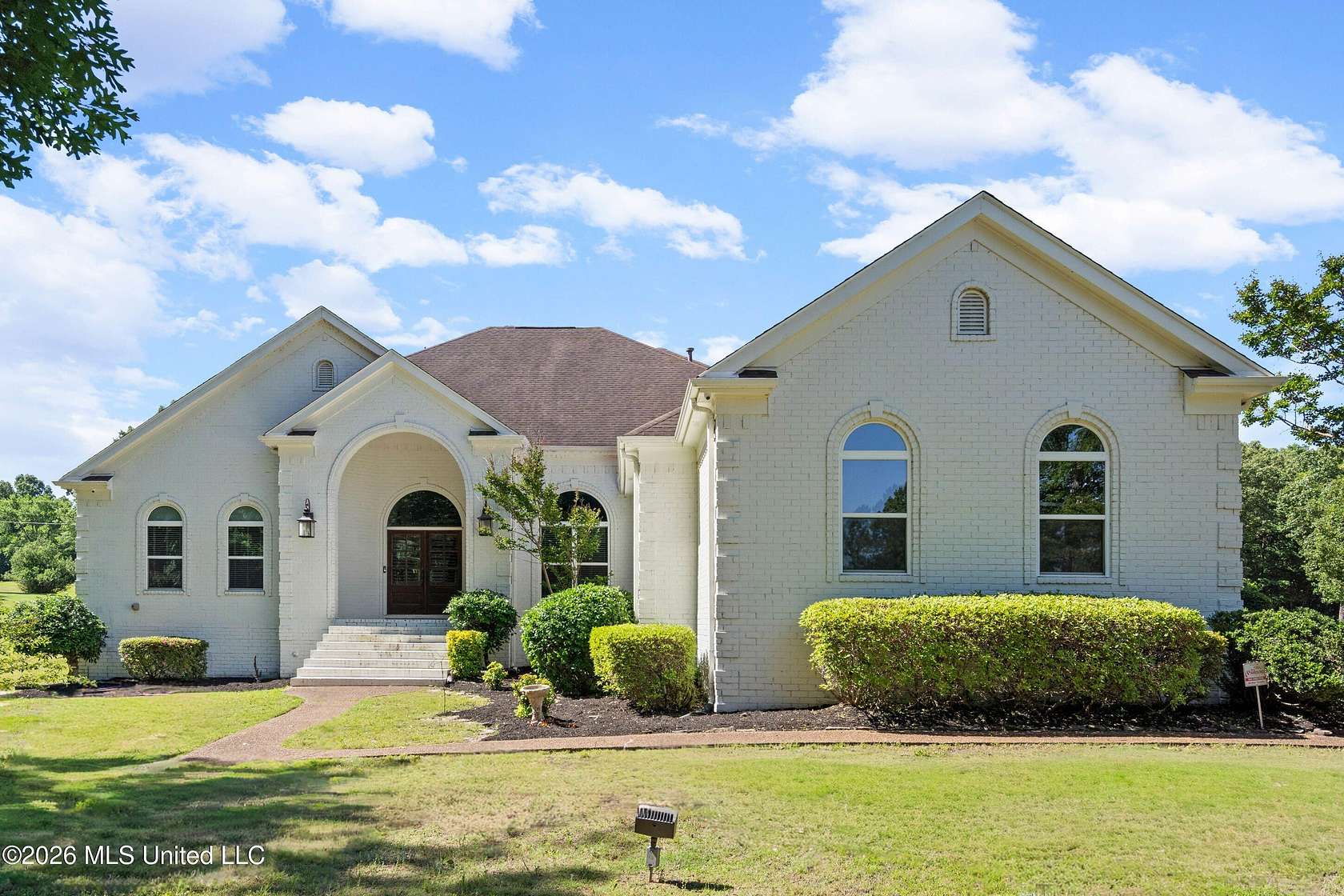 2 Acres of Land with Home for Sale in Southaven, Mississippi