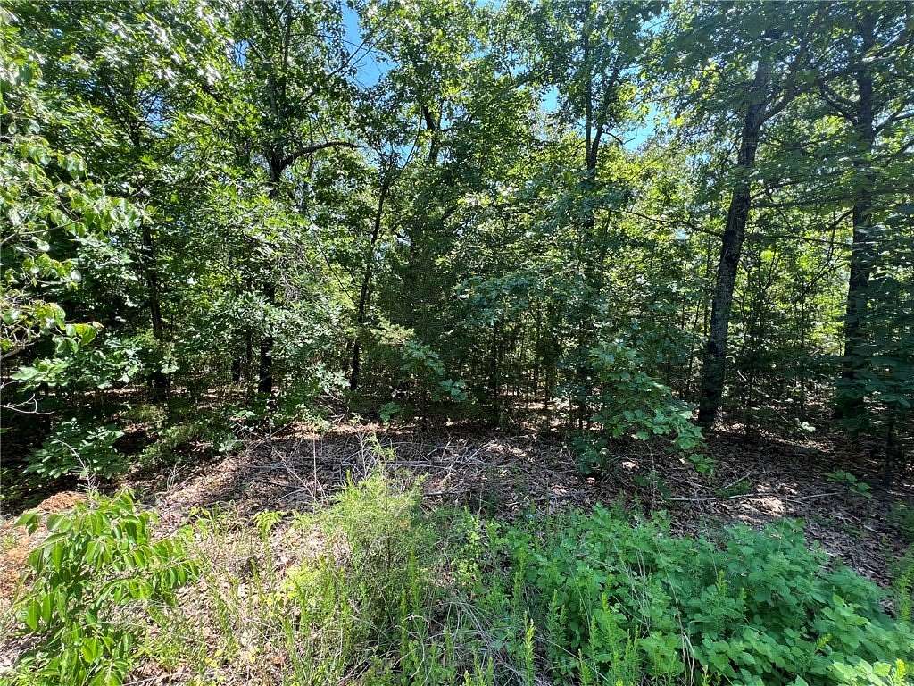 1.37 Acres of Residential Land for Sale in Yellville, Arkansas