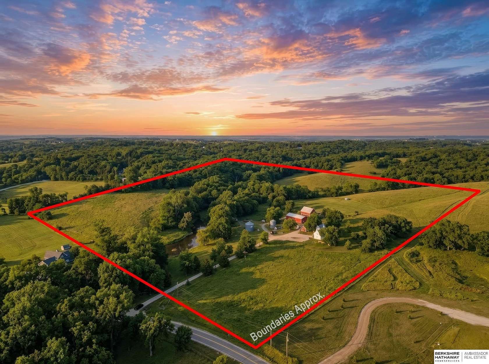 30 Acres of Agricultural Land with Home for Sale in Fort Calhoun, Nebraska