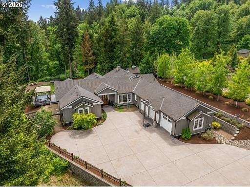 4 Acres of Land with Home for Sale in Oregon City, Oregon