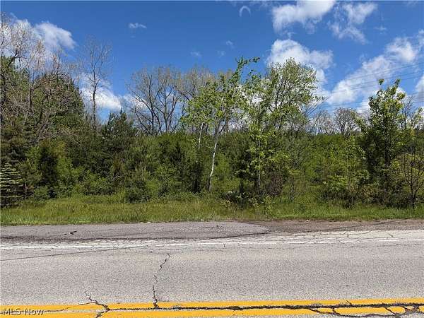 0.93 Acres of Residential Land for Sale in Broadview Heights, Ohio