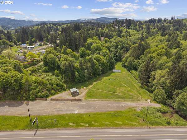 8.5 Acres of Land with Home for Sale in Clatskanie, Oregon