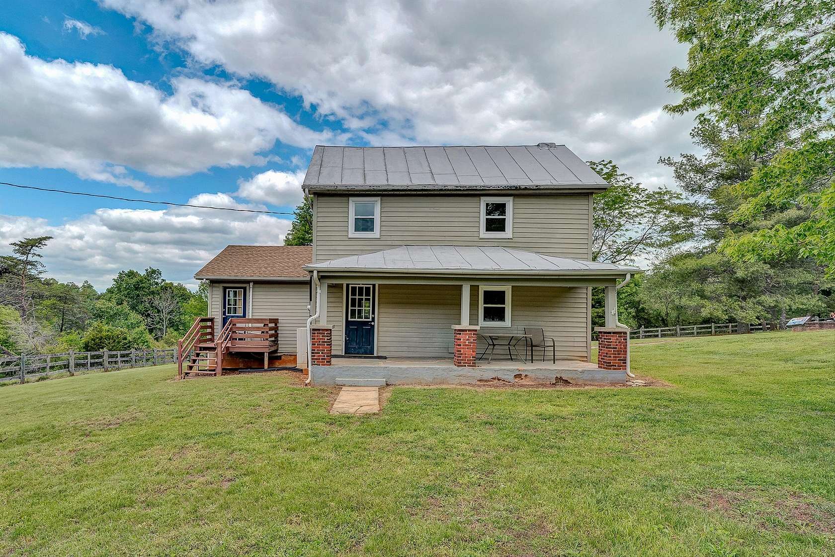 13.5 Acres of Land with Home for Sale in Hardy, Virginia