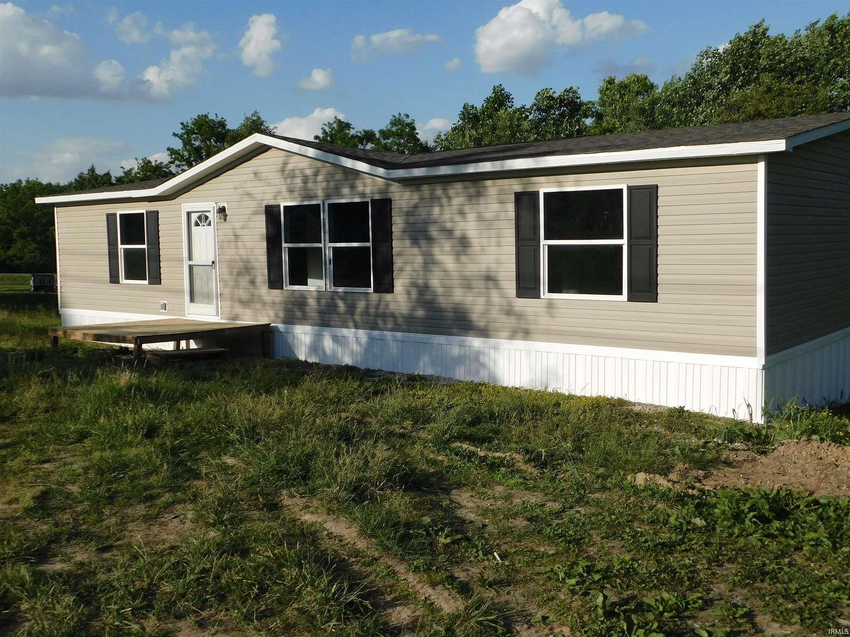 3.75 Acres of Land with Home for Sale in Cannelton, Indiana