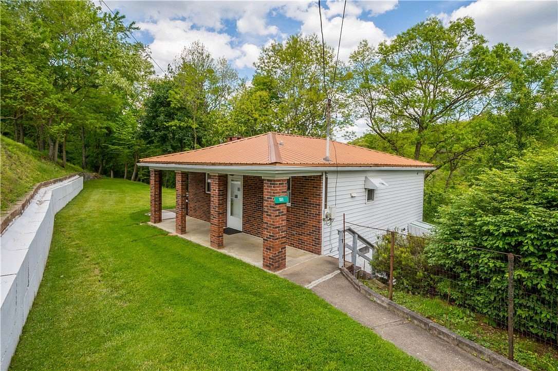 3.6 Acres of Land with Home for Sale in Moon Township, Pennsylvania