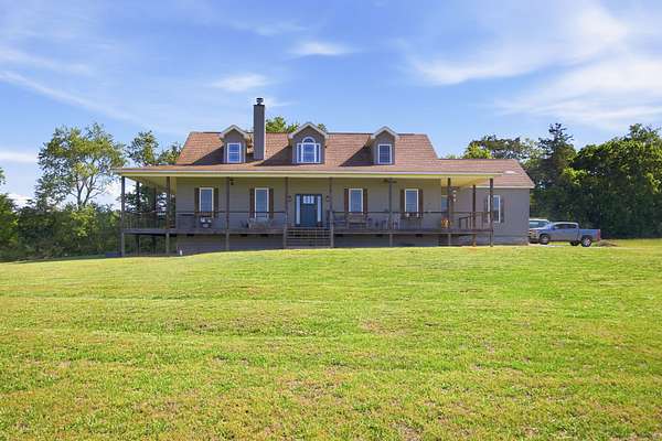 32.2 Acres of Land with Home for Sale in Birchwood, Tennessee