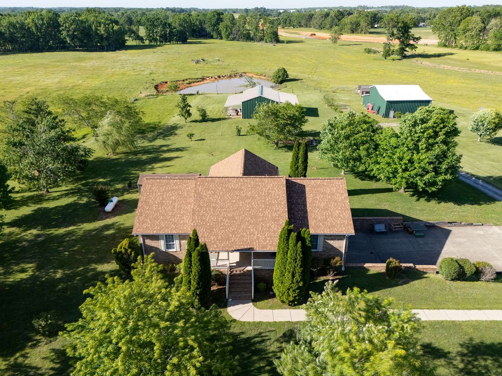 27 Acres of Recreational Land with Home for Sale in Portland, Tennessee