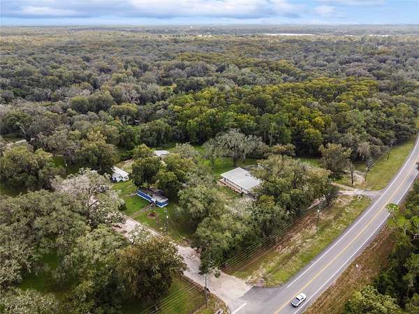 7 Acres of Land with Home for Sale in Dade City, Florida
