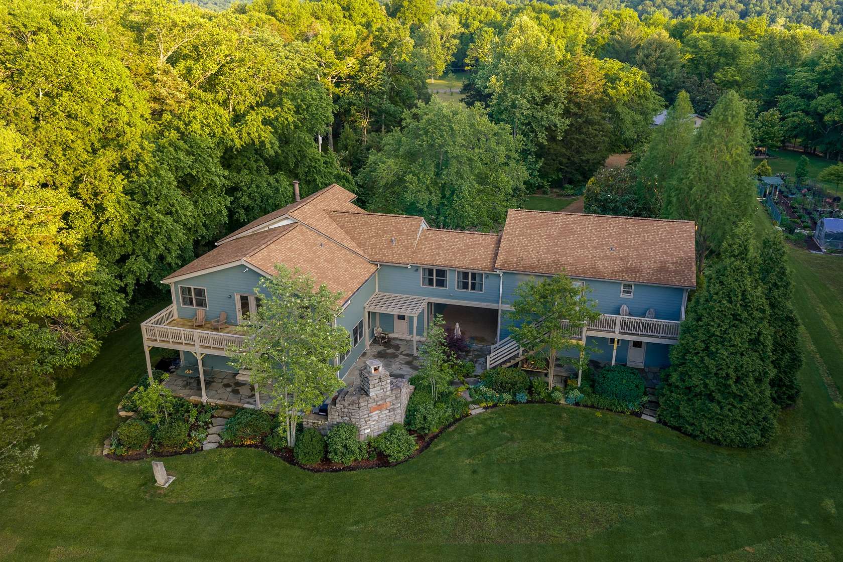 9.9 Acres of Land with Home for Sale in White Bluff, Tennessee