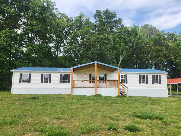 2.26 Acres of Land with Home for Sale in Summertown, Tennessee