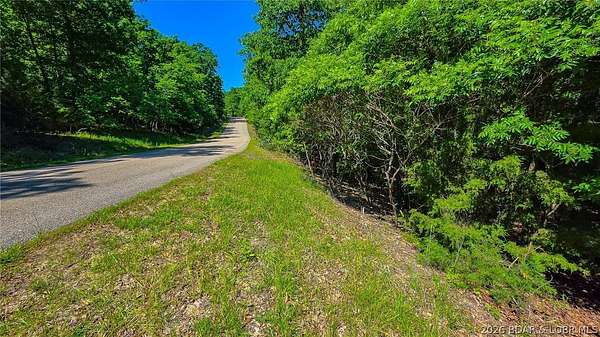 0.69 Acres of Residential Land for Sale in Sunrise Beach, Missouri