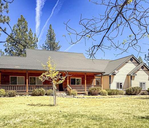 5.15 Acres of Land with Home for Sale in Etna, California